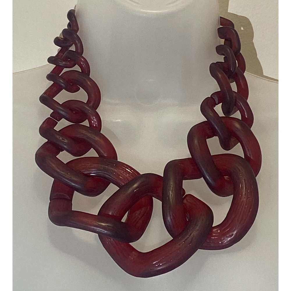 BURGUNDY EXTRA LARGE CHUNKY CHAIN NECKLACE- TEXTURED LINKS 22”